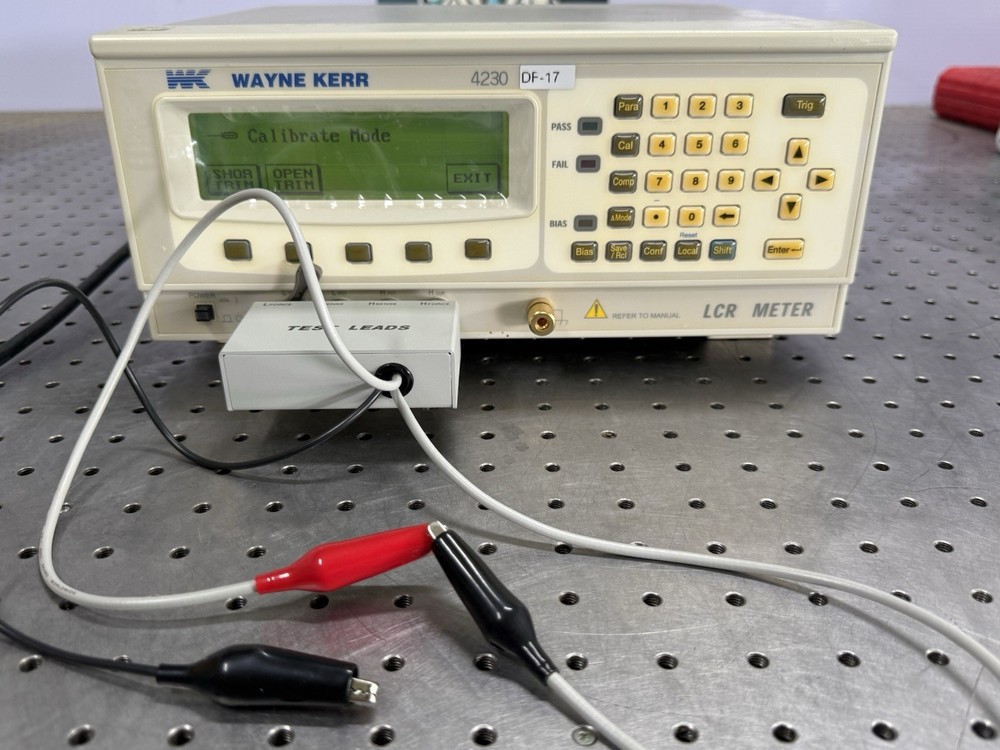 Wayne Kerr 4230 LCR Meter w/ Leads – Powers On, Calibrate Mode – Untested
