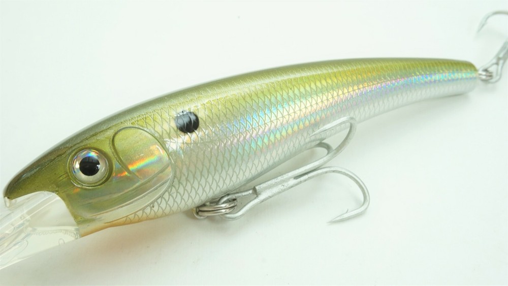 Almost Alive Deep Diving Plug Hard Bait for Trolling or Casting Green/Silver Dot