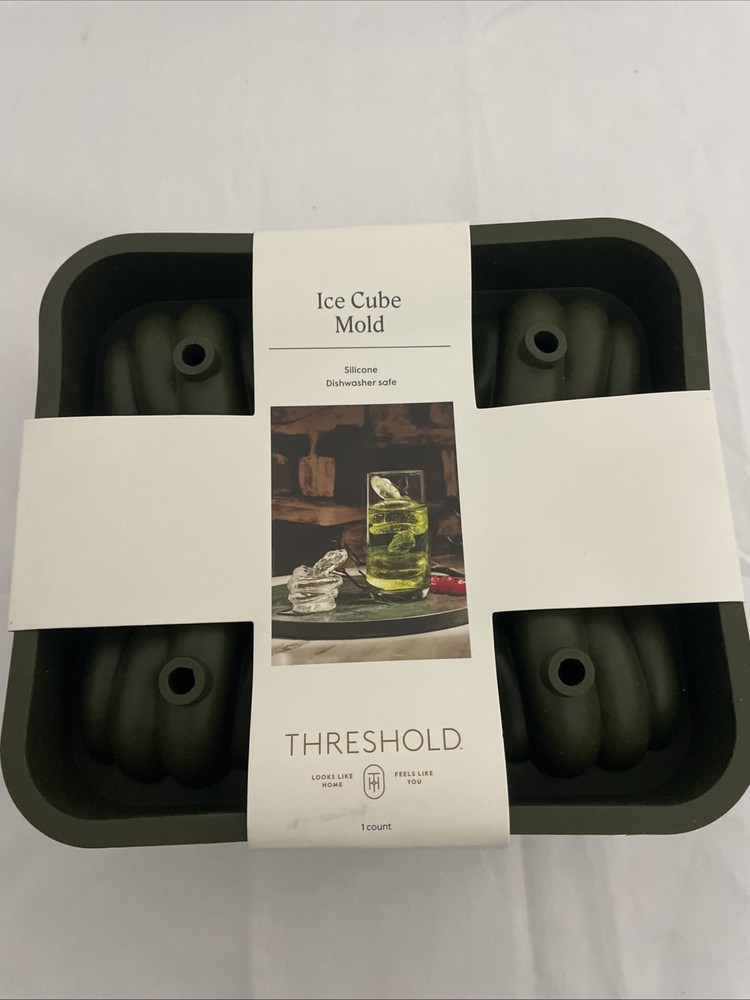 Threshold Ice Cube Mold Coiled Snake 4 Cavity Silicon Mold New