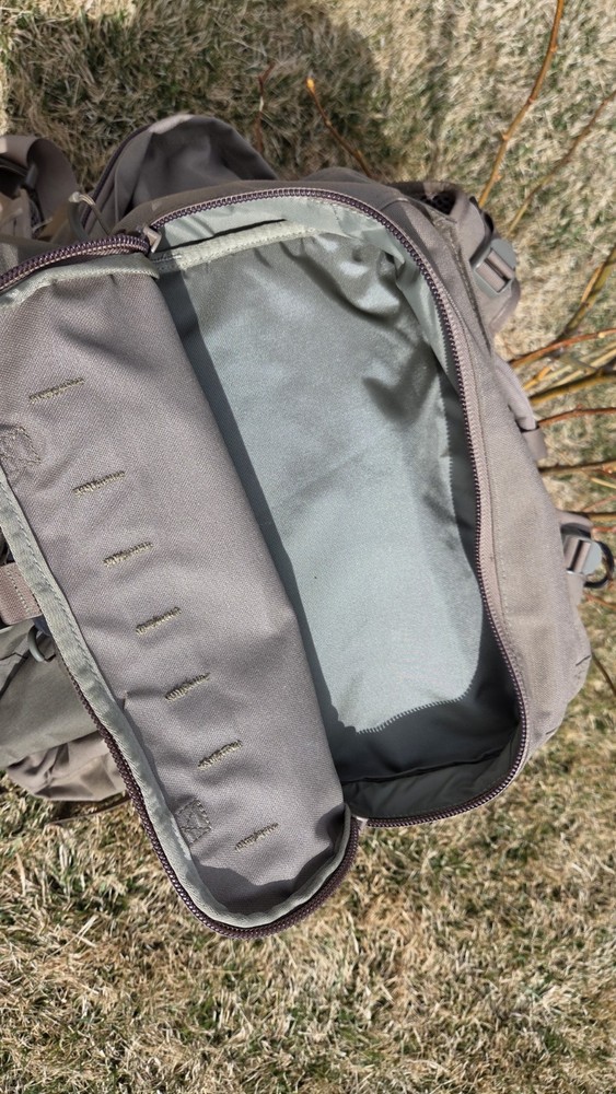 Eberlestock J107 Dragonfly Backpack rifle scabbard batwings expandable
