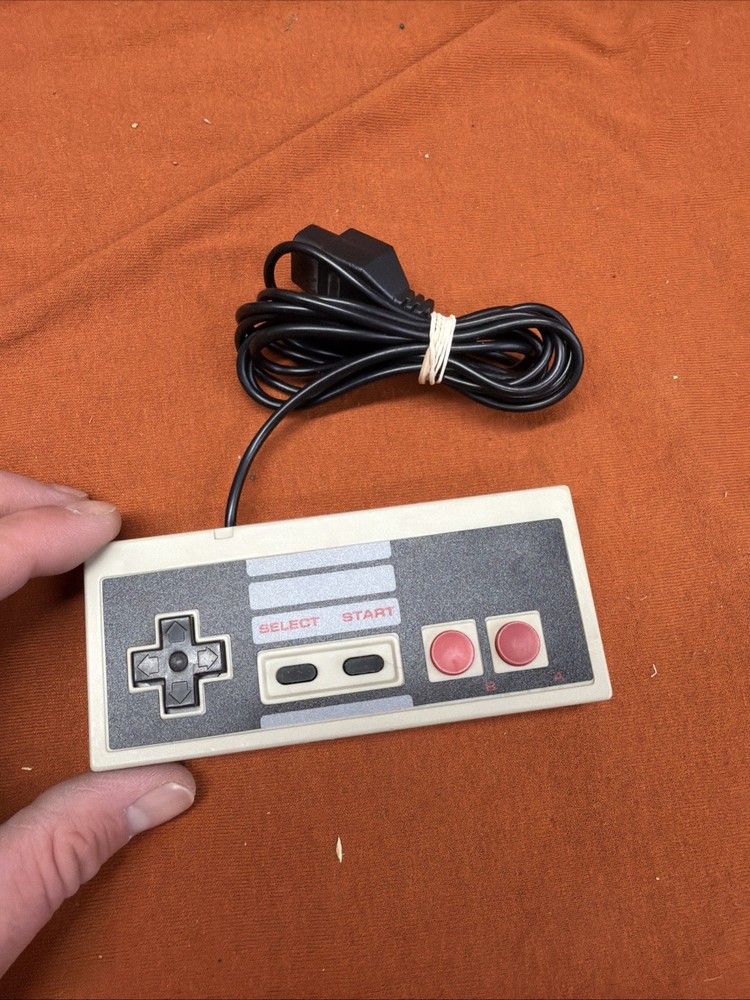 OEM Nintendo Controller NES 004, Tested, Cleaned