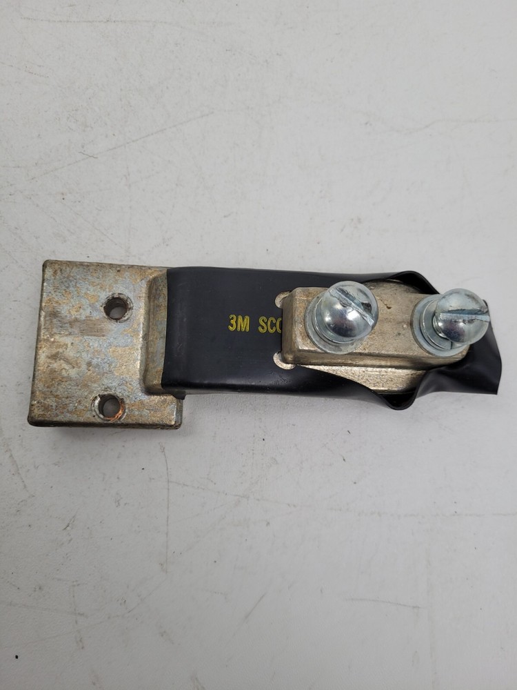 KCDPKD Westinghouse Twin Hardware Mounting Kit 400A - Next Day Option