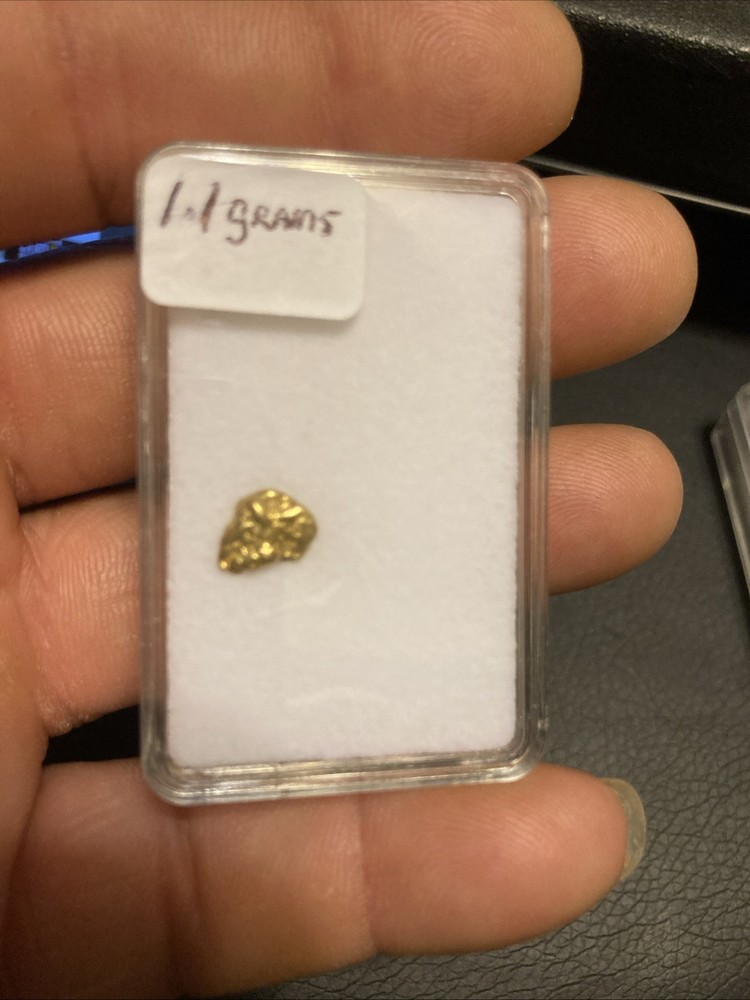 Gold nugget  - 1.1 g