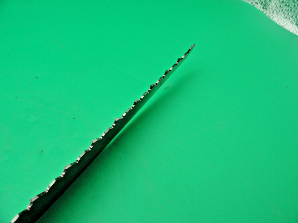 REPLACEMENT BLADE W/MOUNT FOR FISKARS EXTENDABLE PRUNER