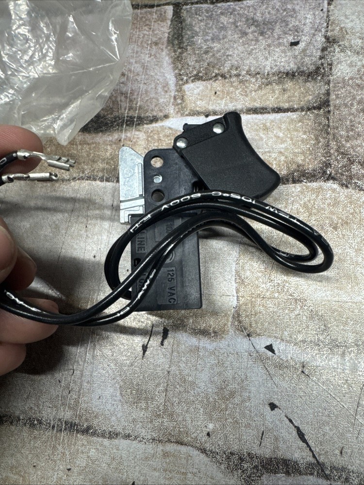 DeWalt replacement SWITCH KIT - part number: 429998-00.