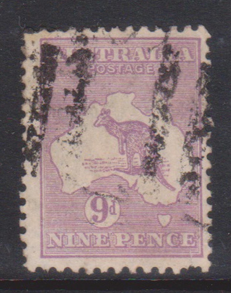 (F153-46) 1929 9d violet kangaroo stamp (Australia )
