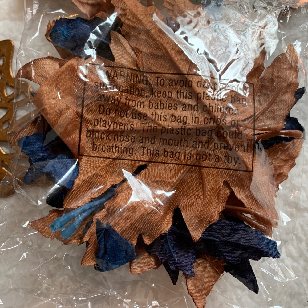 NEW Table Decor Fall Thanksgiving Navy & Copper Leaf Placemats & Pumpkins