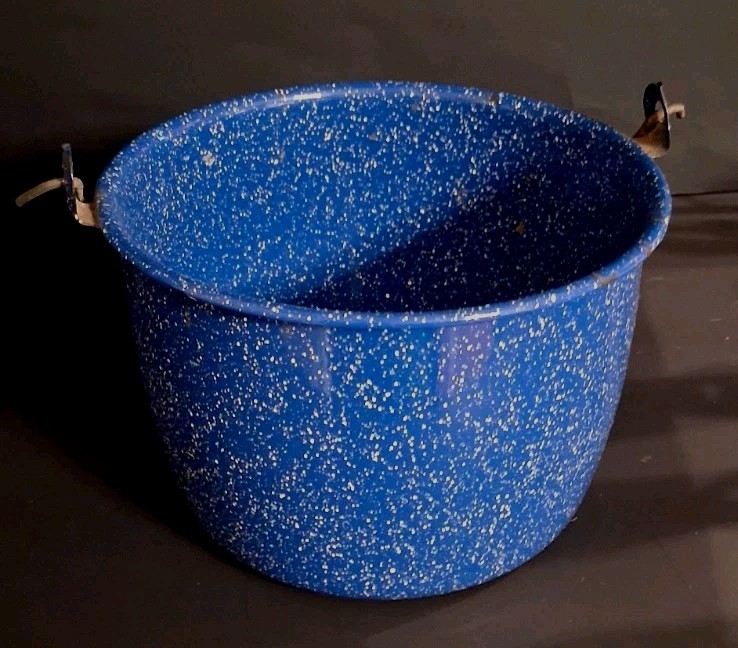Vintage Enamalware Berry Pail with Handle