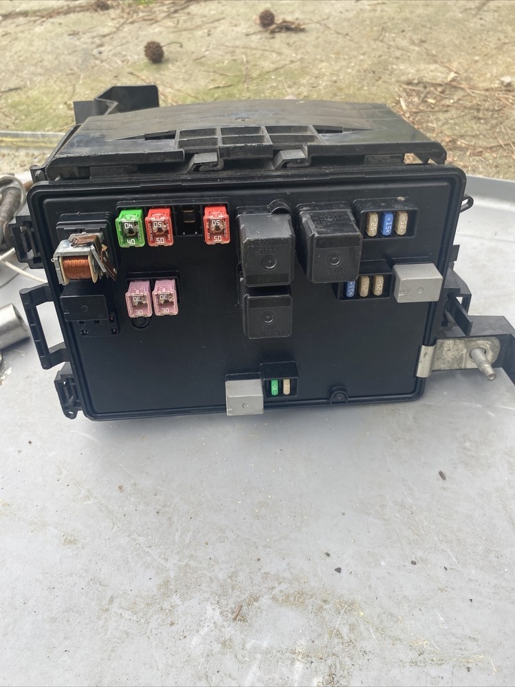2008-2010 dodge fuse box