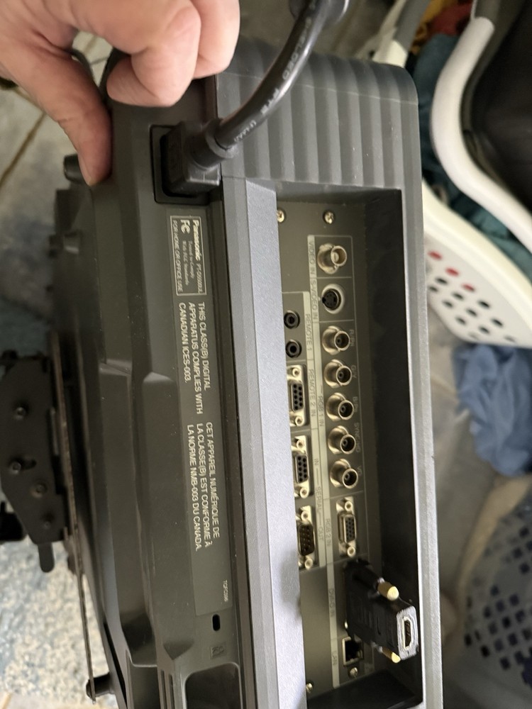 Panasonic Pt-d5500ul Projector