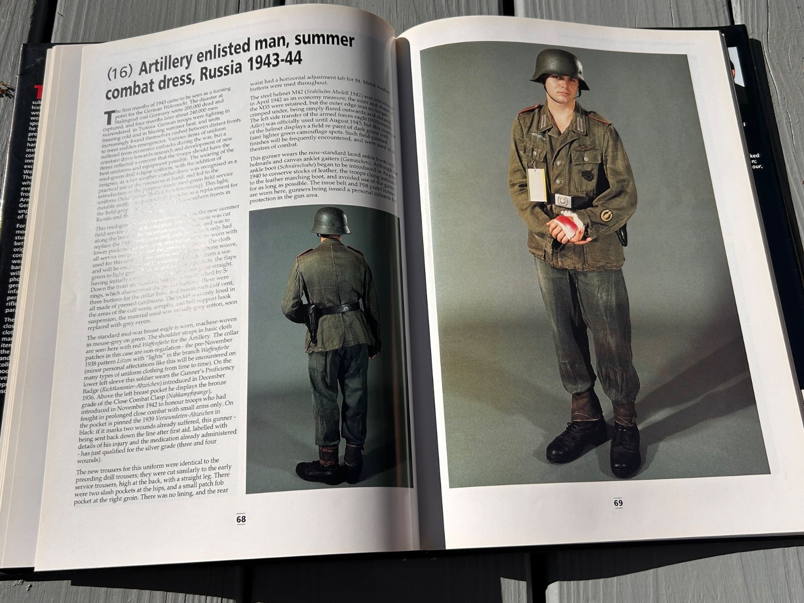 German Army Uniforms of World War II: In Color Photographs by Wade Krawczyk