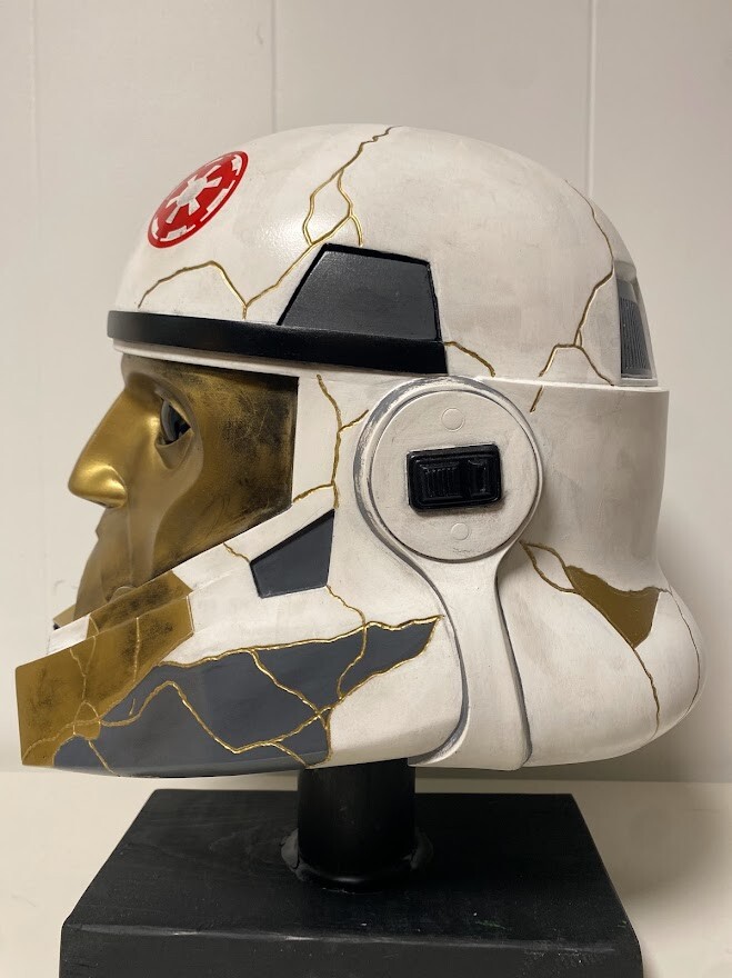 Captain Enoch helmet