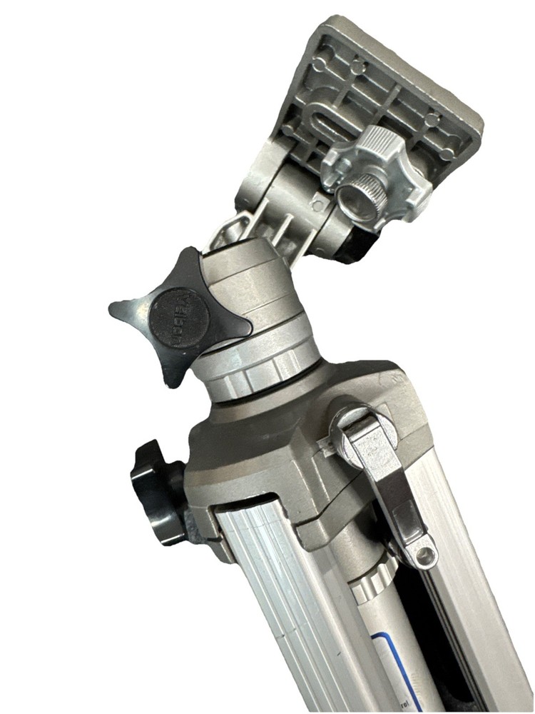 Velbon VGB-3 Adjustable Camera Tripod