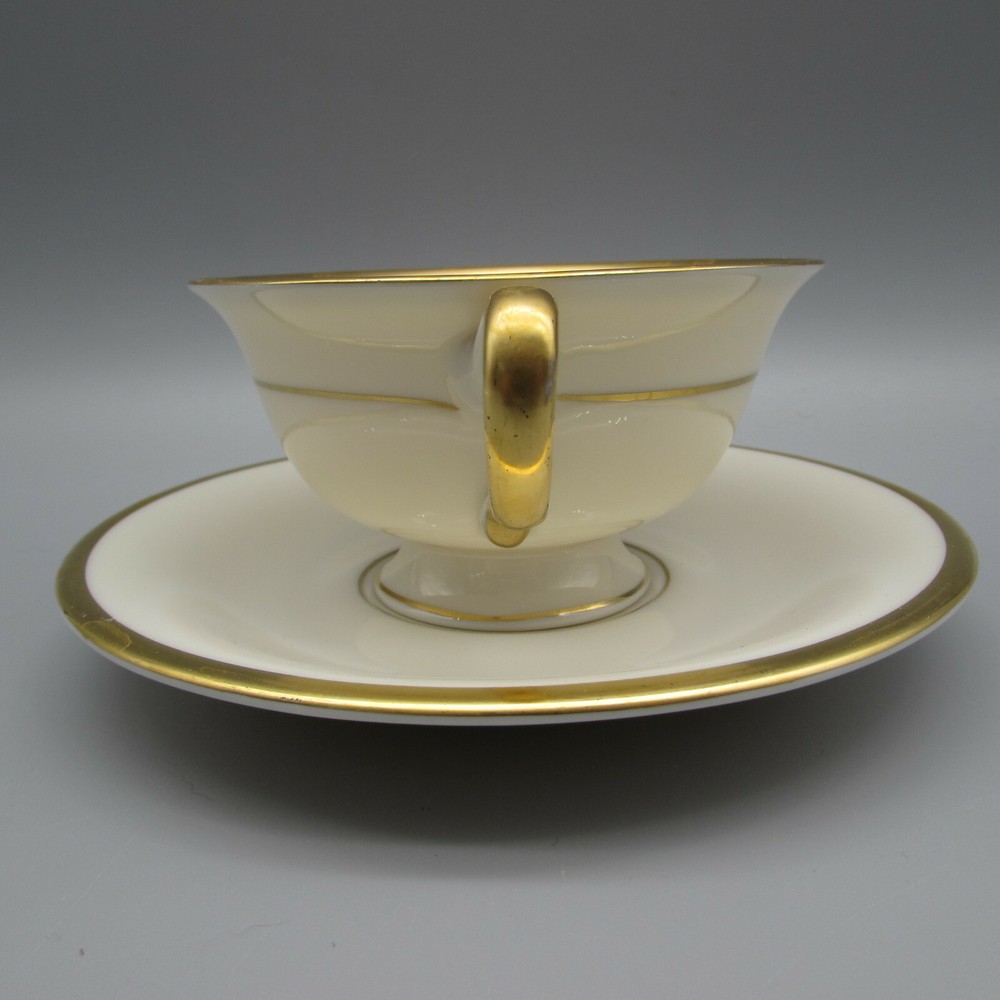 Castleton Fine China Savoy Service for Six - 30pc Set
