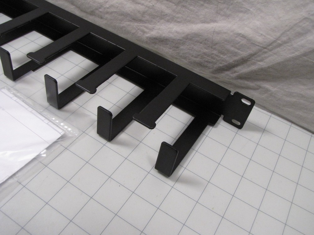 ADC 1172232 Horizontal Glide Cable Manager NEW