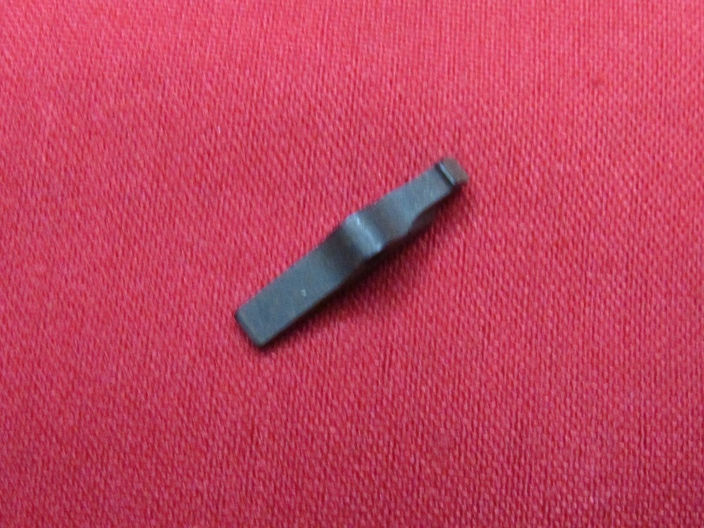 Winchester 9422 Top Right Extractor