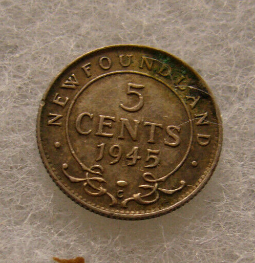 1945 C Newfoundland 5 Cents Silver Coin