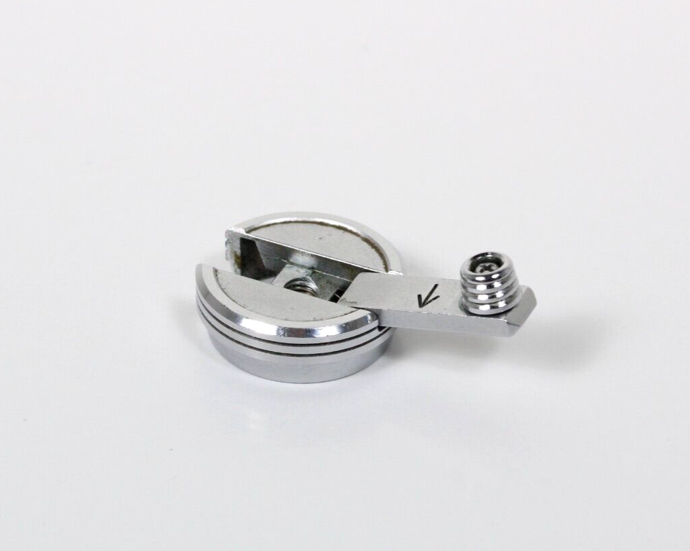 Minolta SRT 102 Rewind Knob Crank Assembly