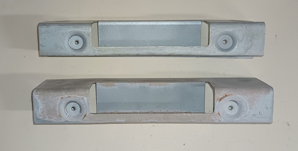 GE Microwave Oven Bracket Case Part # WB06X0390
