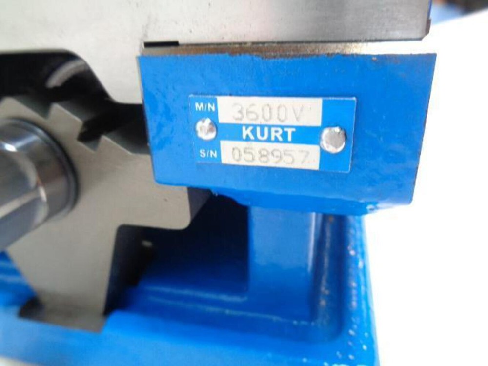 KURT 3600V VERSATILELOCK 6" JAW WIDTH & OPENING CAP VISE WITHOUT HANDLE NEW B2