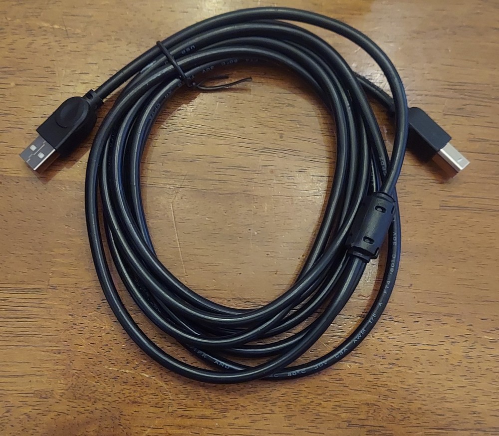 Akai Professional LPK25 mk2 USB-MIDI Controller Keyboard, w/ Case