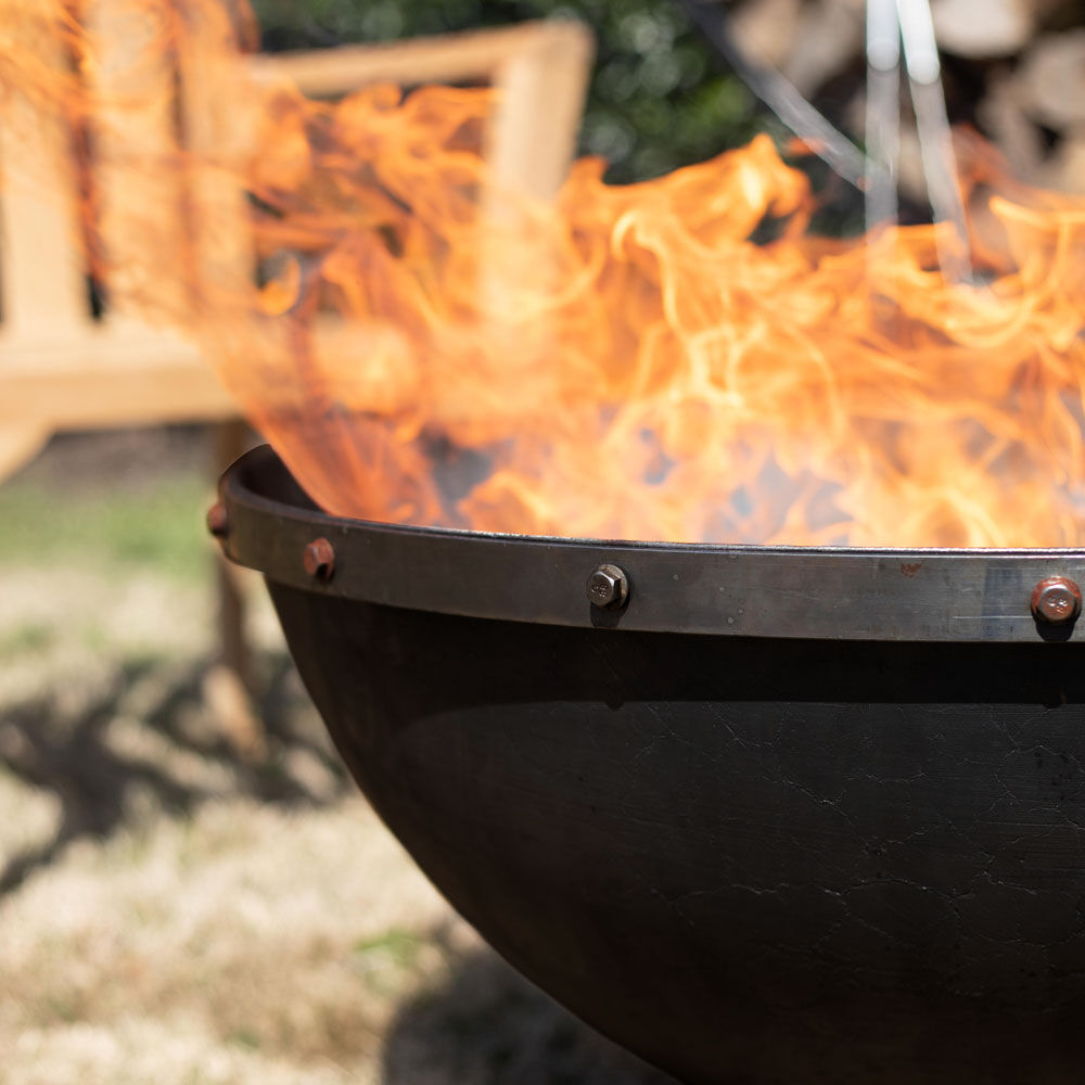 Ash & Ember 32" Hemisphere Fire Pit with Screen and Poker, Cast Iron High-Temper