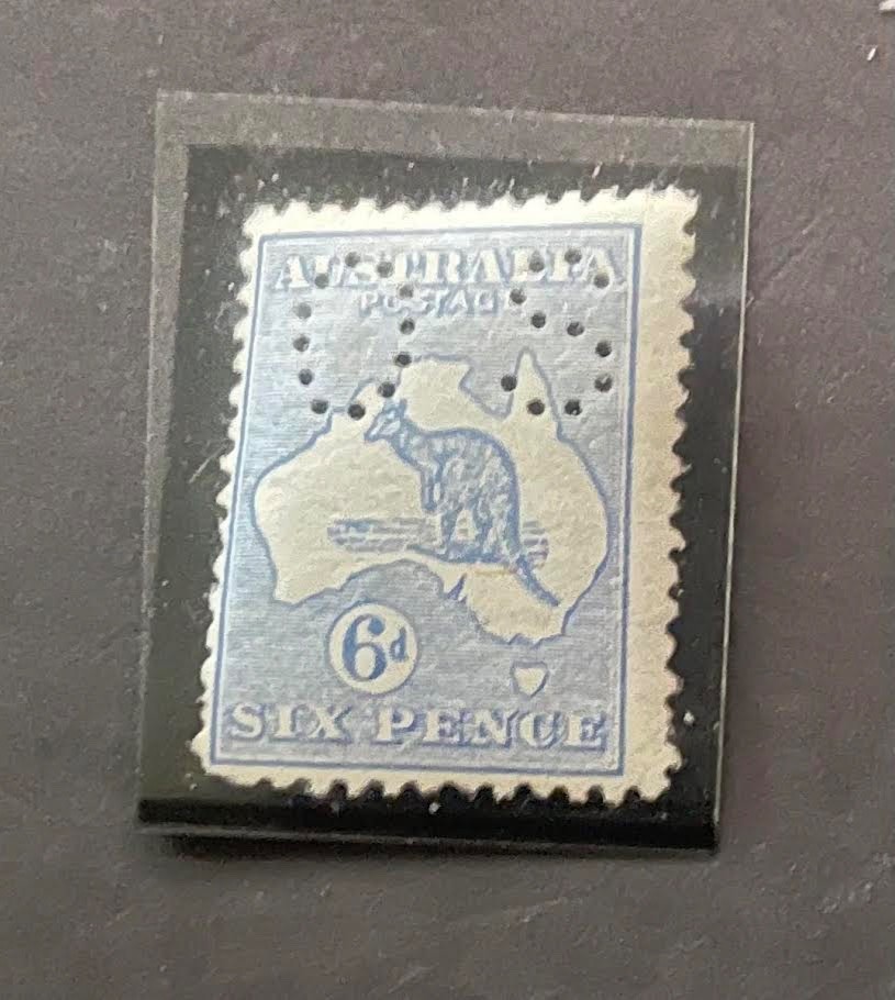 KANGAROO 1ST WMK 6D BLUE OS MINT NOT HINGE.