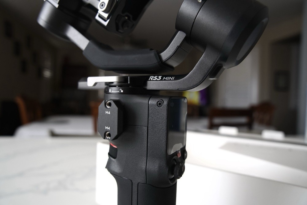 DJI RS 3 Mini 3-Axis Gimbal Stabilizer