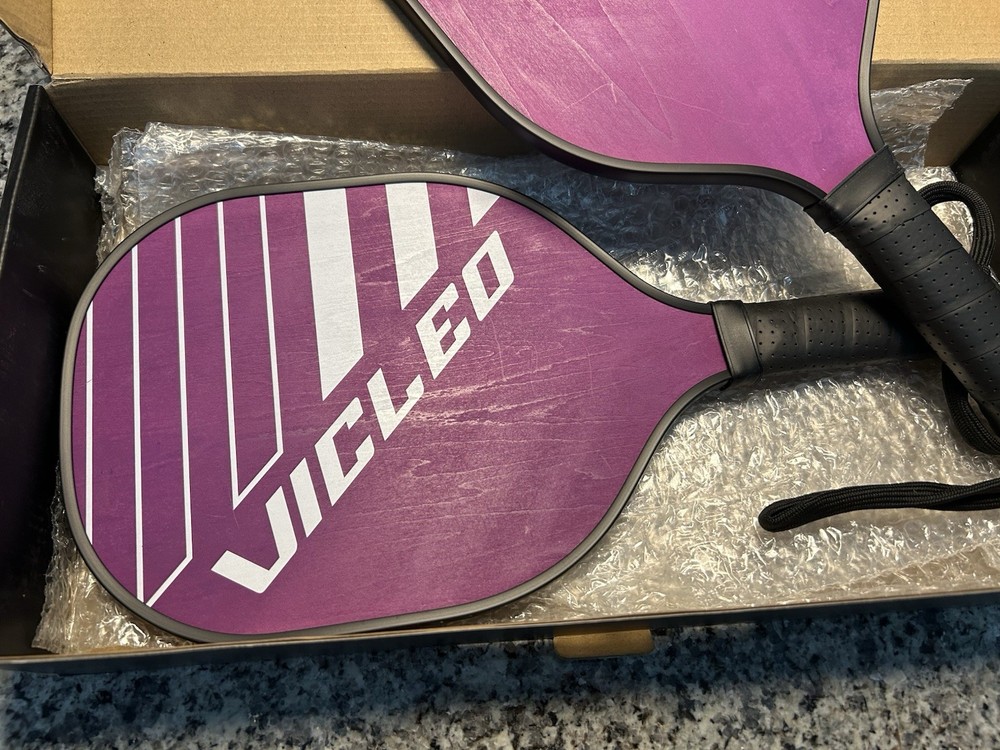 Vicleo Pickleball Purple Paddle