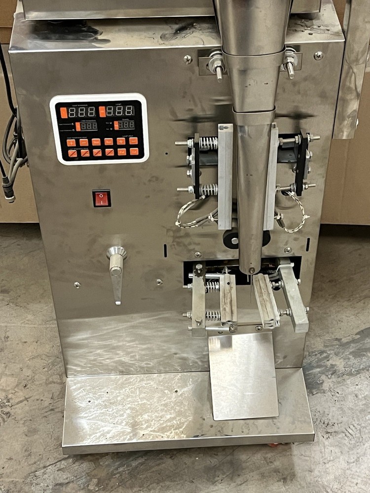 VEVOR Automatic Particle Packaging Machine 1-100g Powder Filler Multi-Function