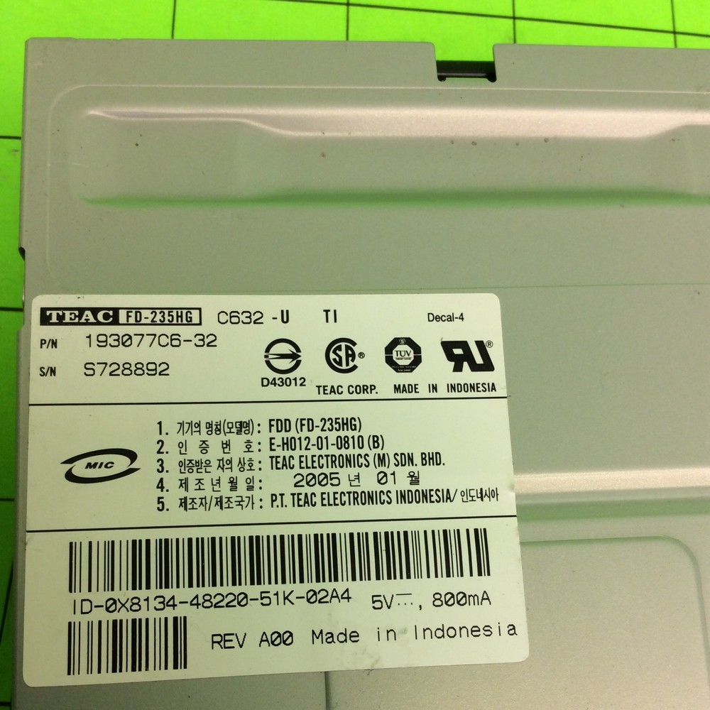 Desktop Computer Teac 193077C6-32 FD-235HG Floppy Disk Drive