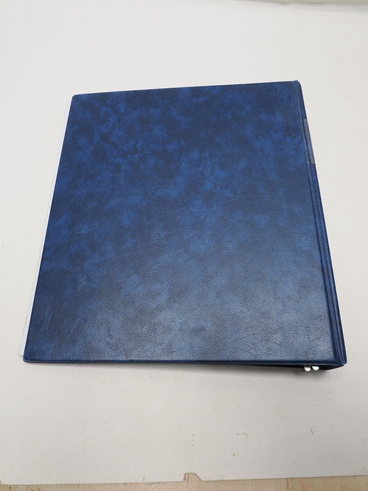 COLLECTA STOCKMASTER BLUE 22 RING BINDER WITH 2 PAGES