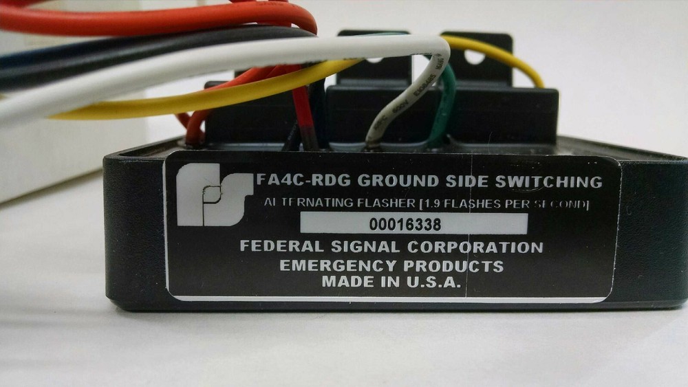 FEDERAL SIGNAL FA4C-RDG Compact Electronic Flasher
