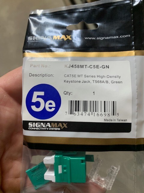 KJ458MT-C5E-GN SIGNA MAX JACK