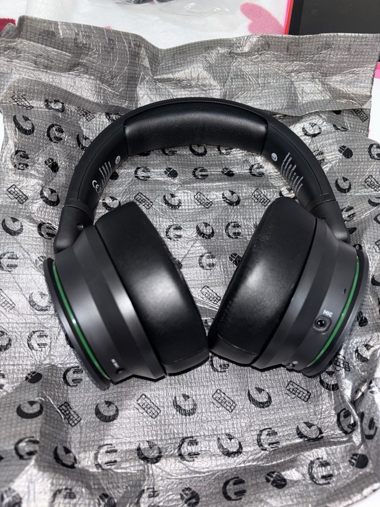 Captain 200 Wireless Gaming Headset Black