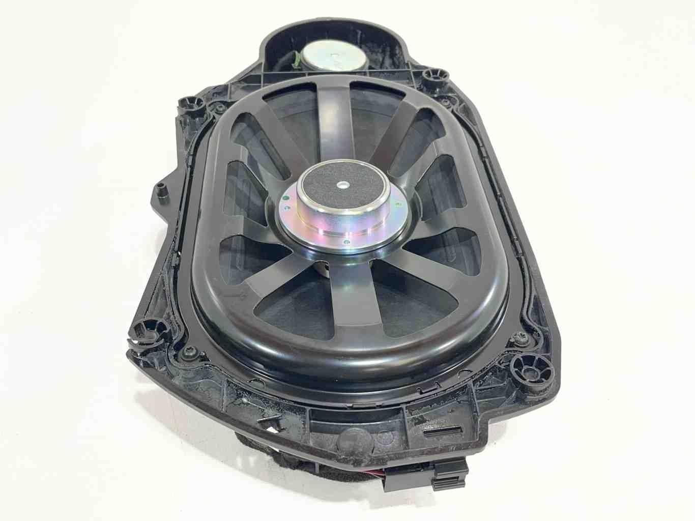 2010 - 2016 MERCEDES E350 Logic7 Rear Subwoofer Audio Speaker 2128203502 OEM