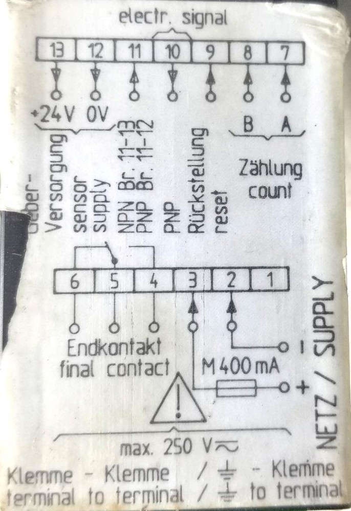 Baumer IVO NE210.023AXA1 Timer Counter 24VDC 7W 325703