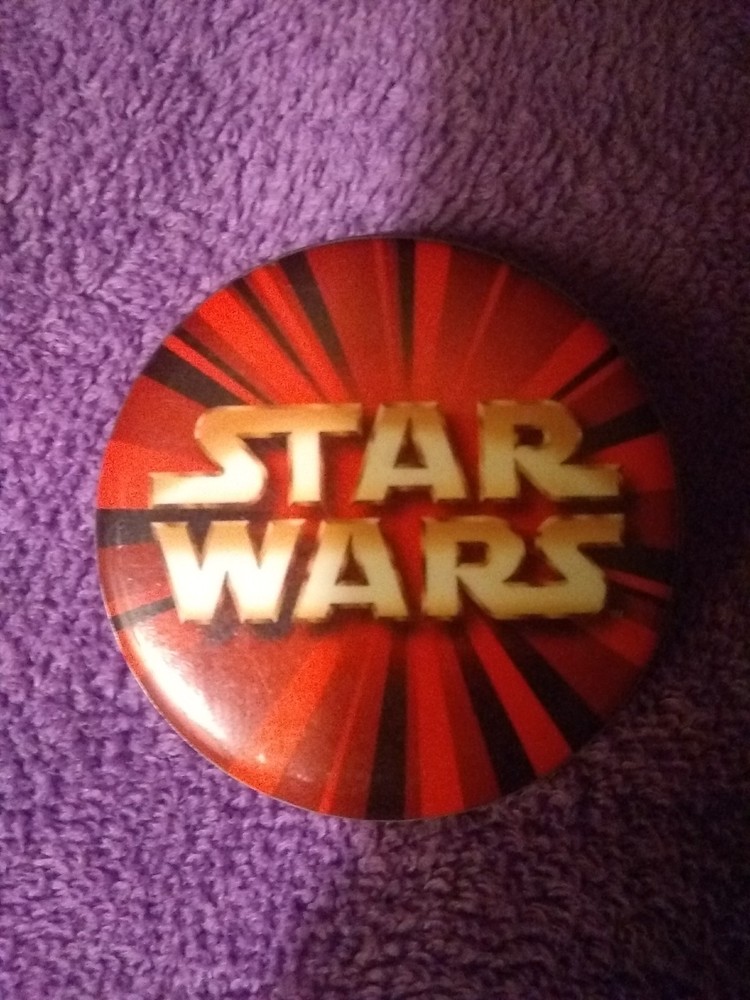 Vintage Star Wars Buttons (2 button's)