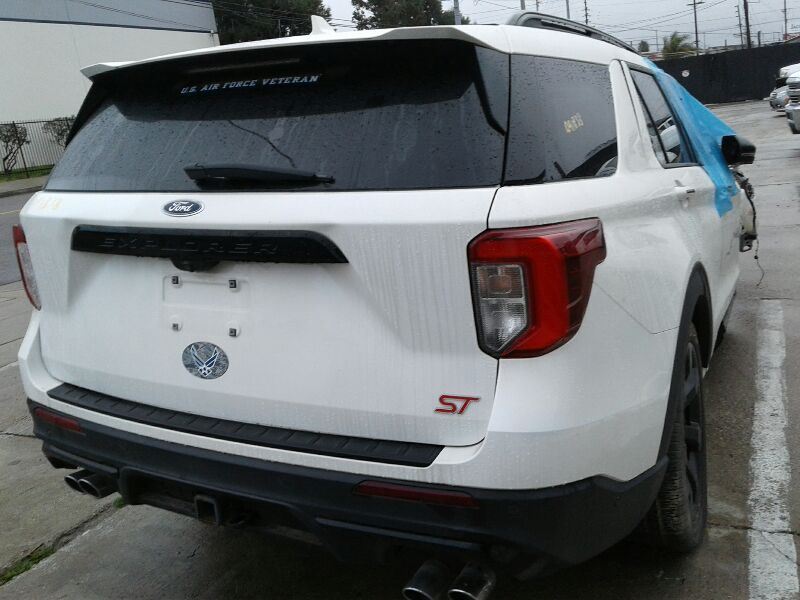 Camera/Projector Camera Windshield Mounted Above Mirror Fits 20 EXPLORER 117051