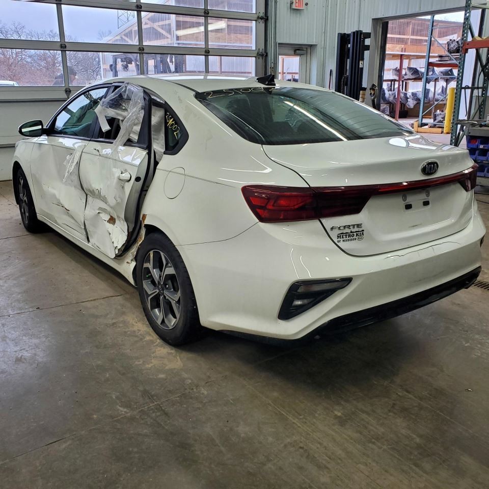 Camera/Projector Hatchback Camera Front Fits 19-24 FORTE 1164554