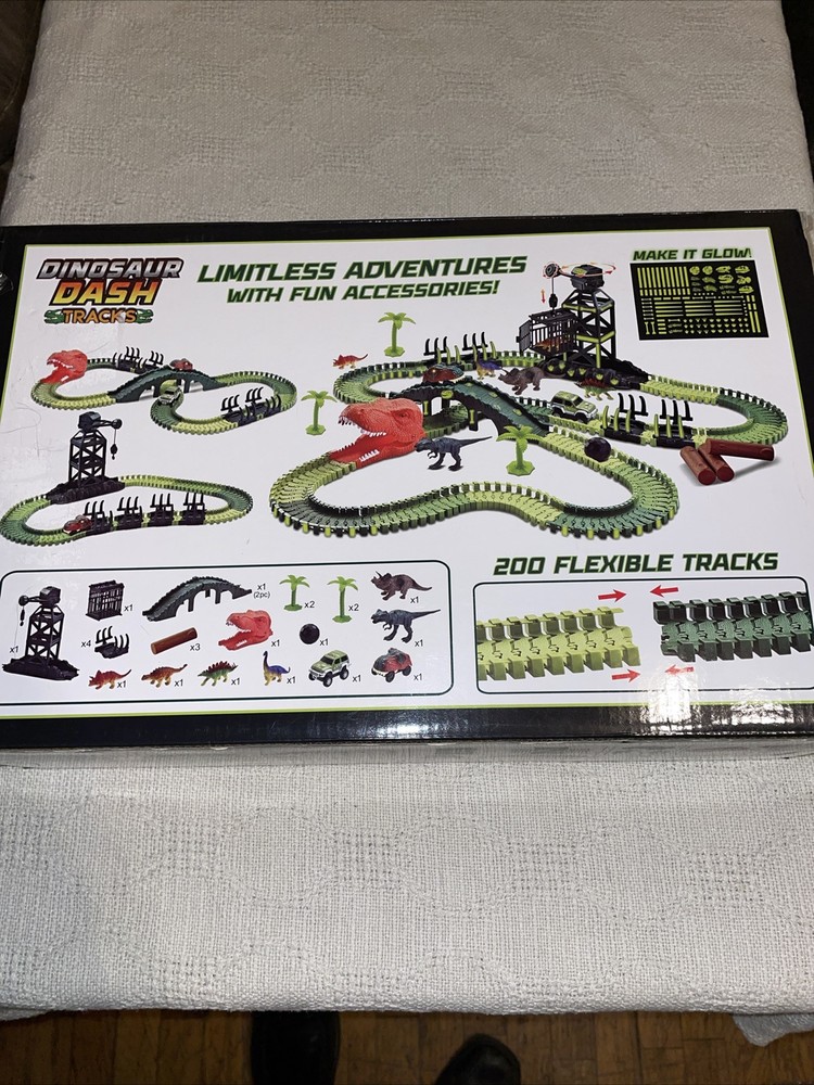 Dinosaur Dash Tracks Children’s Play Set 3 Years + In Box