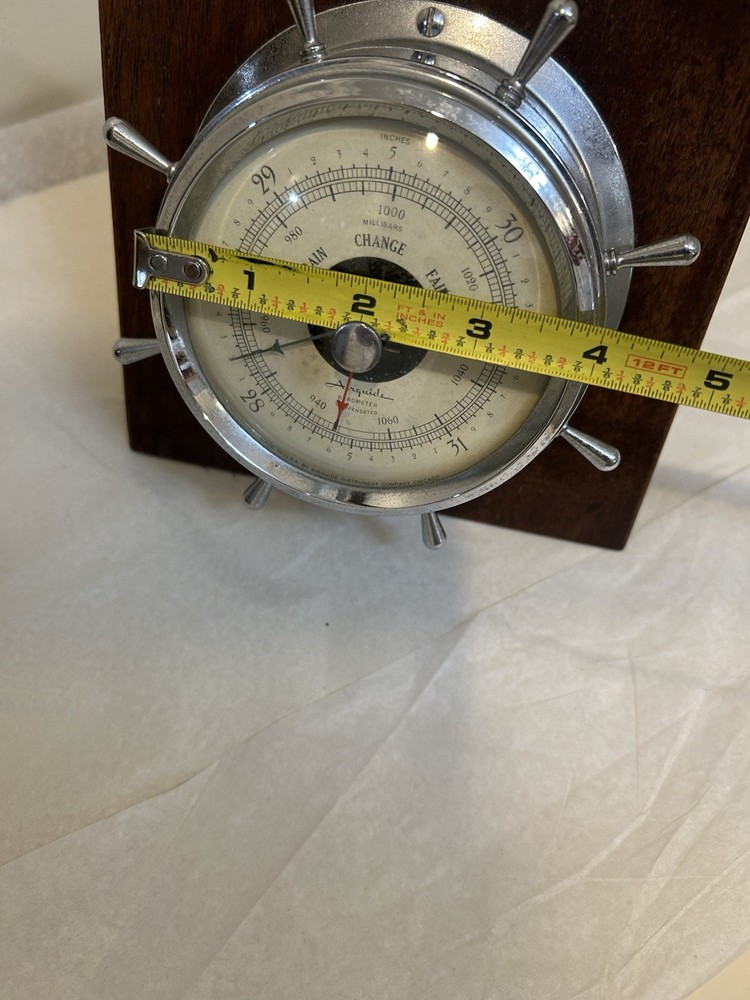 Barometer / Airguide Ships Wheel