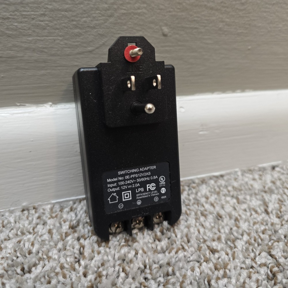 WBox Technologies Power Supply 2A 2 Ground Screw Terminal 12VDC Fully Regulated