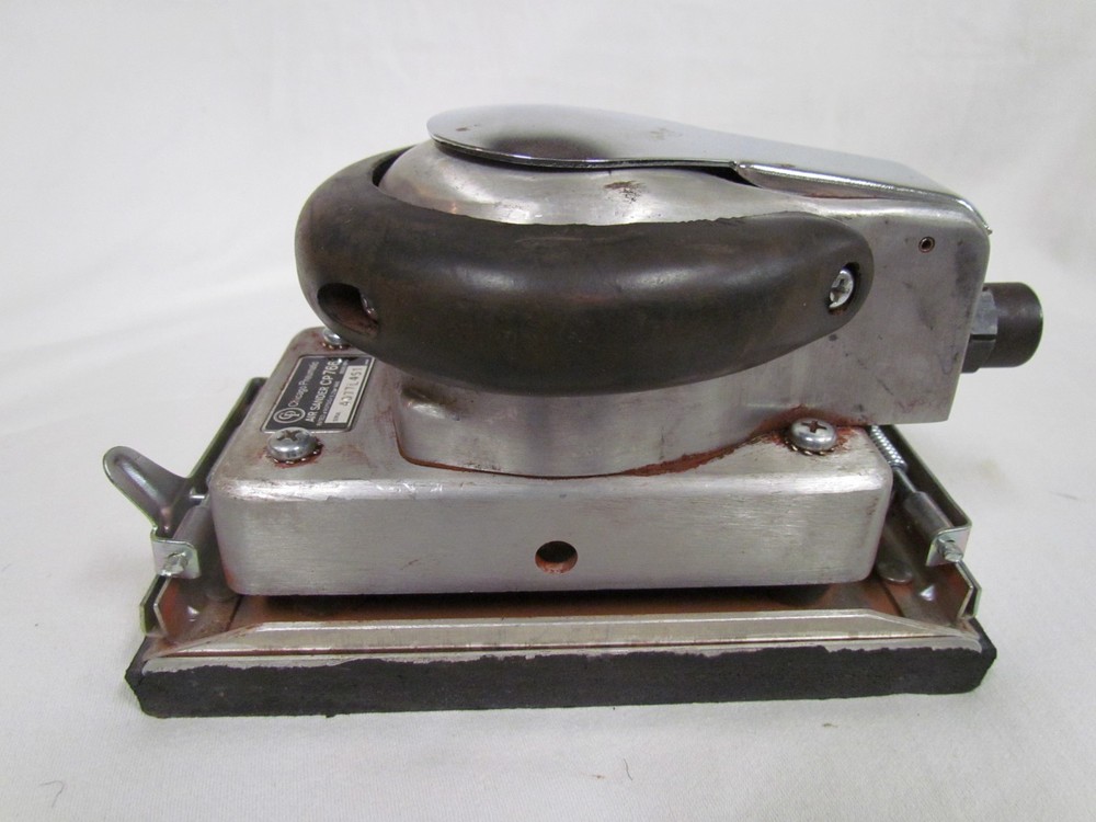 Chicago Pneumatic CP766 Air Orbital Sander Untested