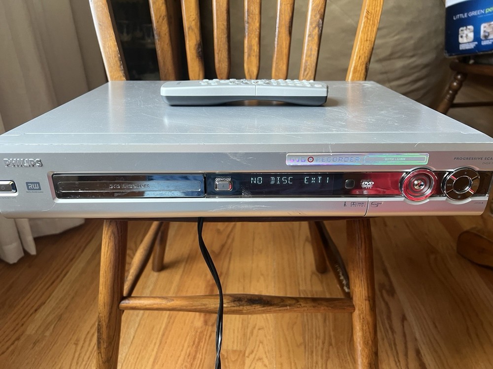 Philips DVDR75/17 DVD Recorder Player Progressive Scan  With Remote Tested