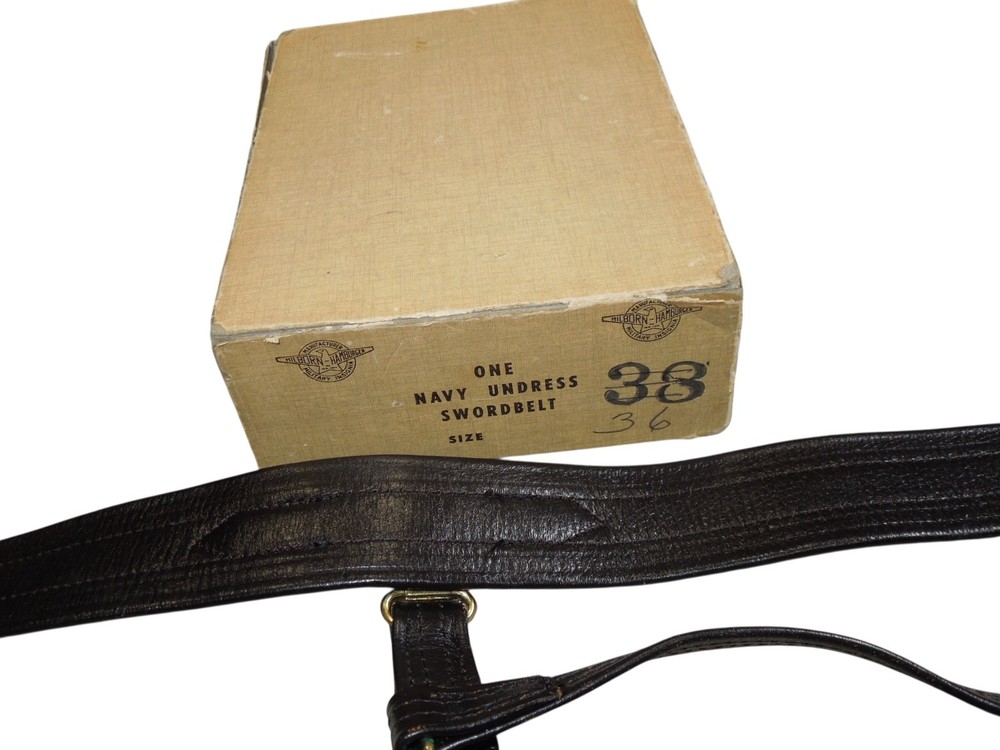 WWII Boxed US Navy Officer Hilborn Hamburger Leather Sword Belt & Box