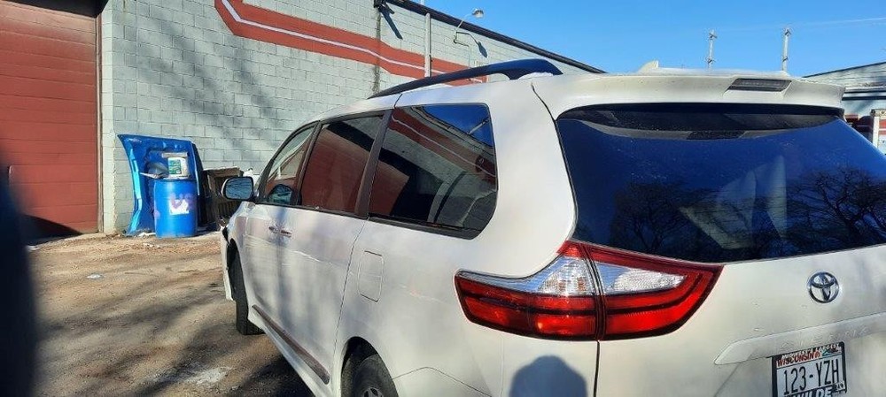 Used A/C Selector Switch fits: 2019 Toyota Sienna automatic temperature control
