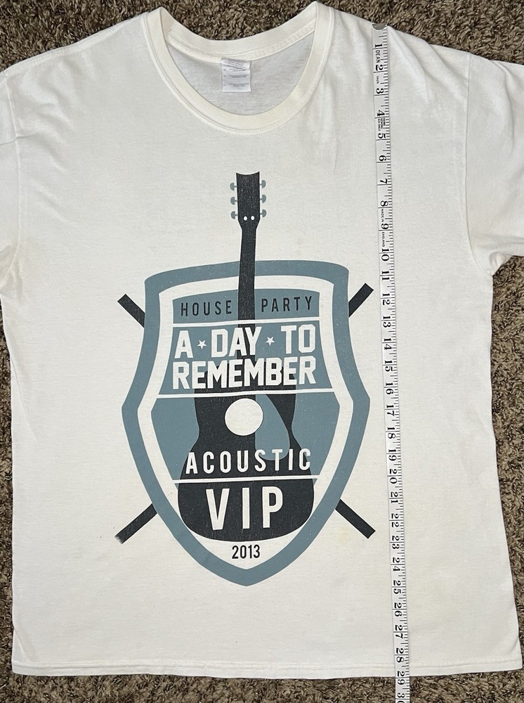 A Day To Remember Acoustic Concert House Party Tour 2013 Band Shirt LG 22” X 29”