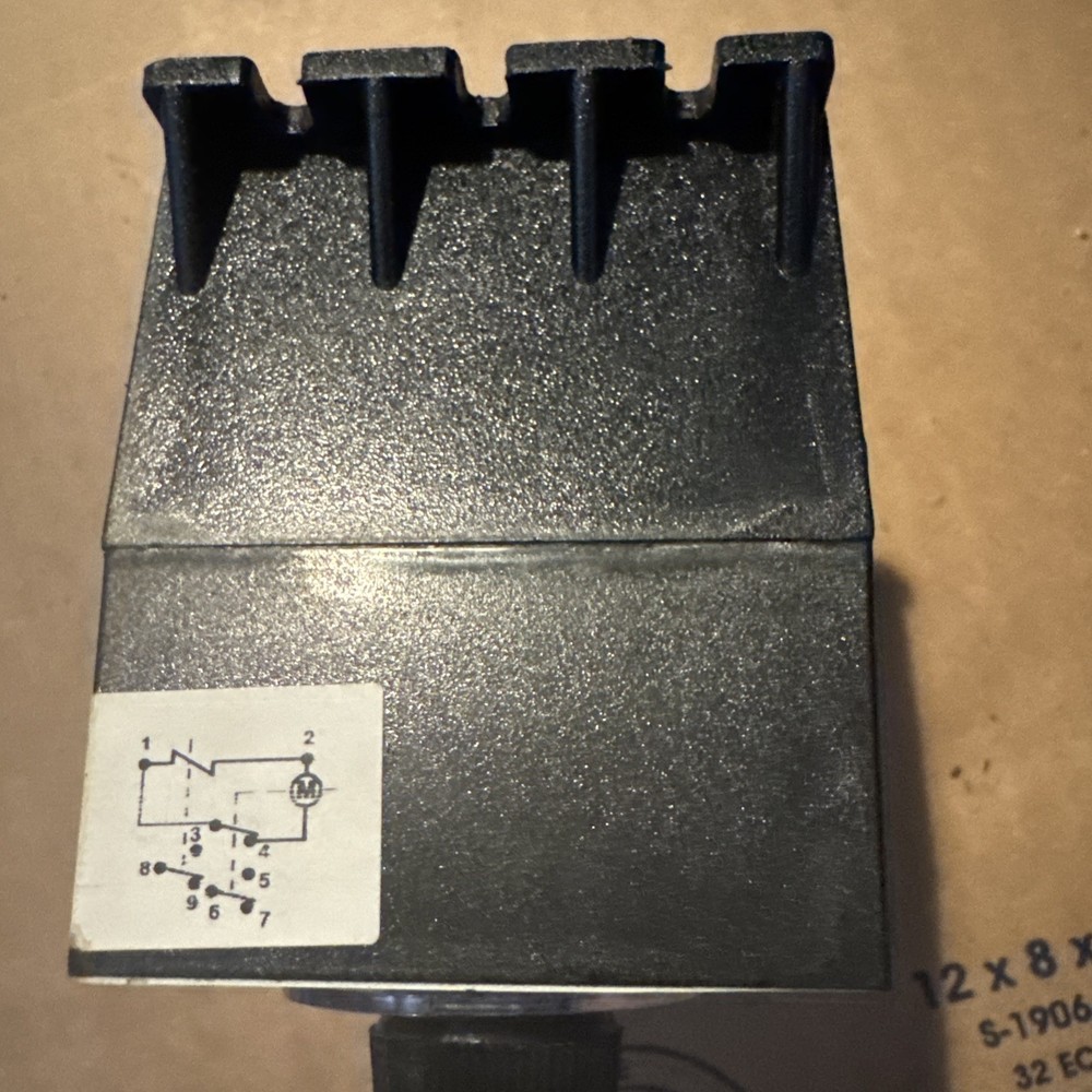 Pre-Owned Eagle Signal BR18A6 Timer 6B85 D5 See Pics Working! I WILL Beat$ CA