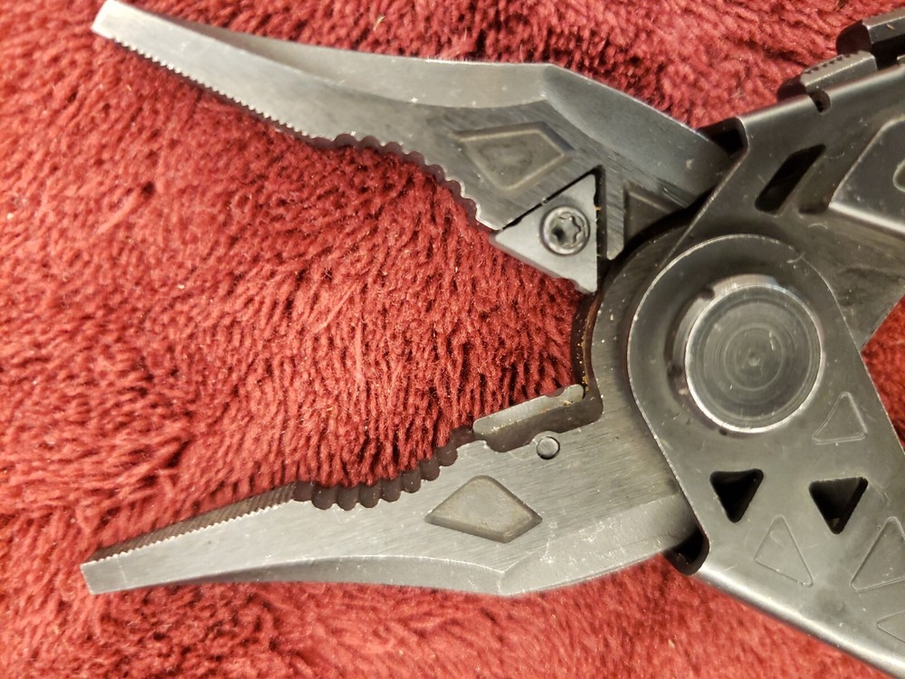 🔪🔪 Gerber Center-Drive Multi-Tool